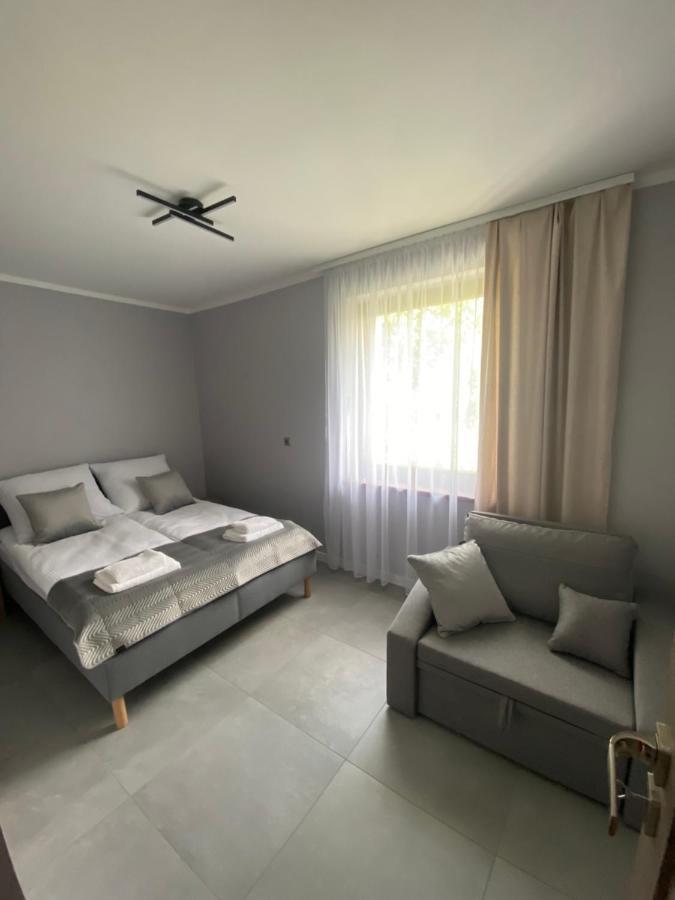Energylandia Zator Noclegi Apartament Pokoje Do Wynajecia Polanka Wielka Exterior foto